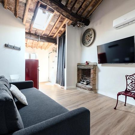 31 Steps To Heaven - Heart Of Lucca Apartamento Exterior foto